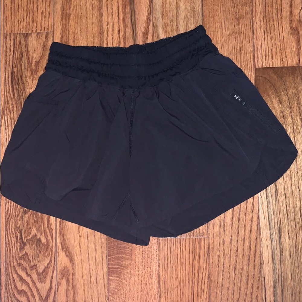 lululemon black shorts